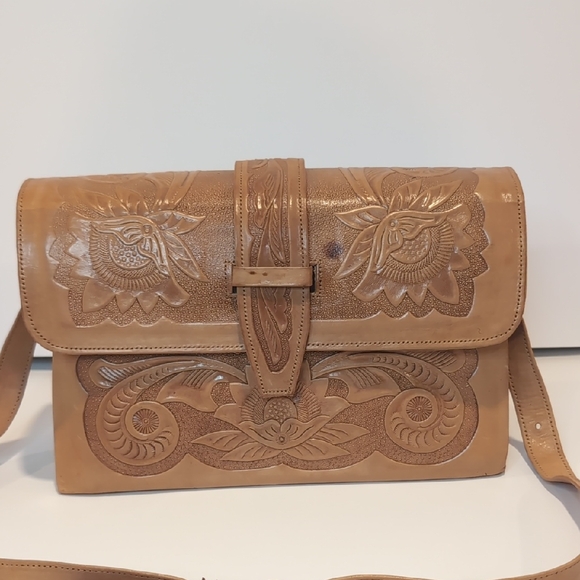 Handbags - Vintage Hand Tooled Shoulder Bag Purse